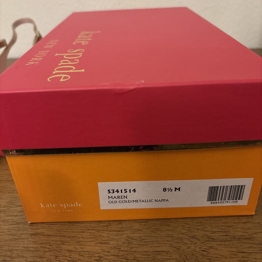 Kate Spade Maren Old Gold Metallic Nappa Leather Slingback Heel Gold Pom Toe 8.5 - Picture 6 of 6